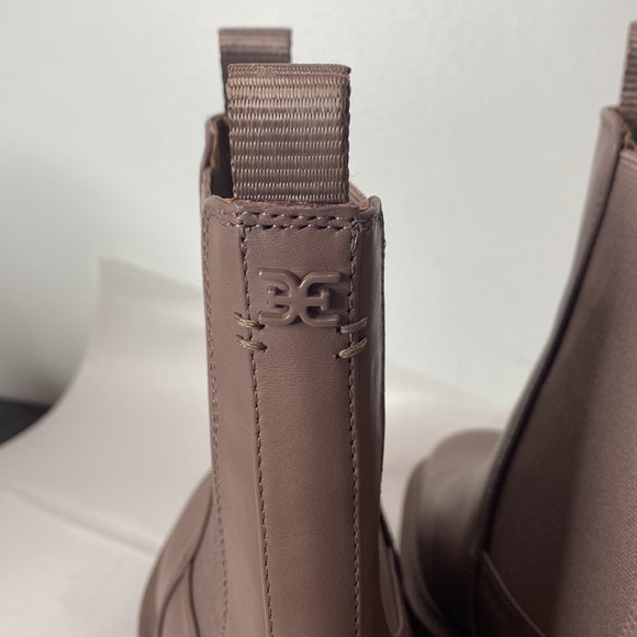 Sam Edelman Laguna Waterproof Lug Sole Boots 9.5wide - Picture 6 of 9